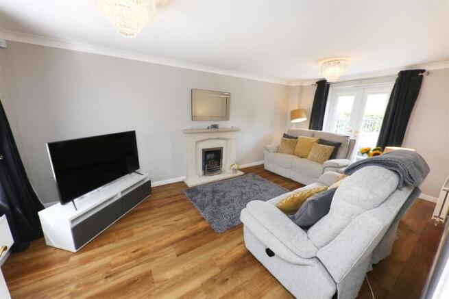 3 bed Detached for sale Image 7