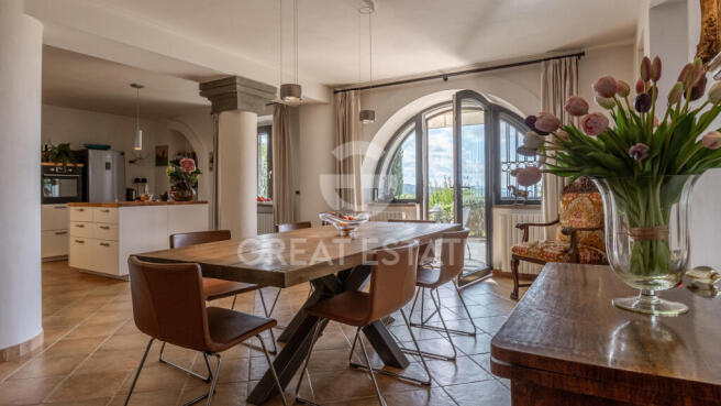 Interno