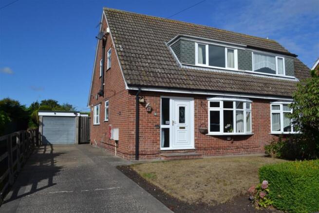 3 bed Semi-Detached for sale in rascal moor