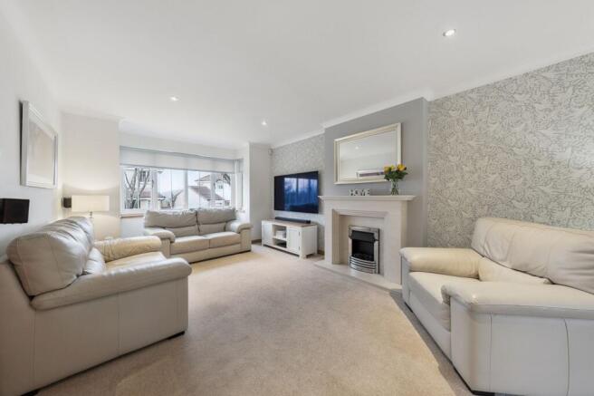 Macalpine Court, Tullibody, FK10 photo 3
