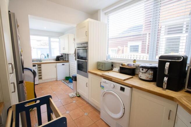 3 bed Semi-Detached for sale Image 5