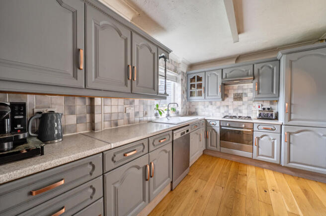 1419528-1-699c5ae...