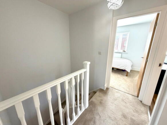 3 bed Semi-Detached for sale Image 11