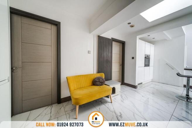 3 bed Semi-Detached for sale Image 9