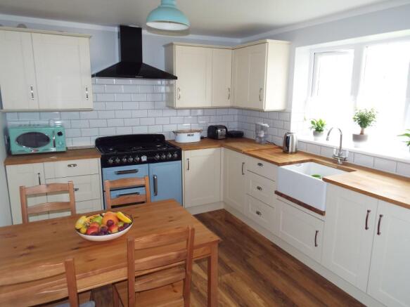 Refitted Kitchen Din