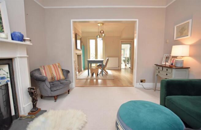 Living Room II.JPG