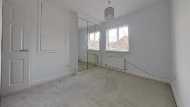 Winchester-Close-Unfurnished (2).jpg