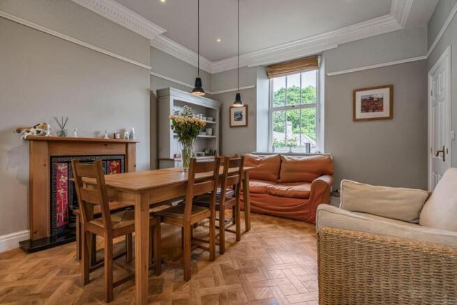 3 bed Town House for sale Image 7
