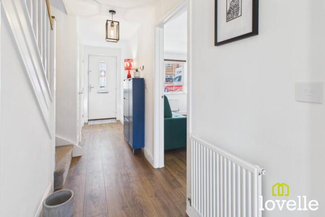 4 bed Detached for sale Image 12