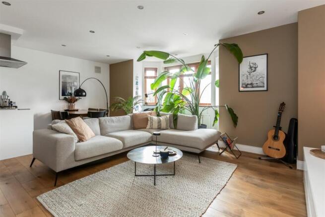 Open Plan Kitchen/Reception Room