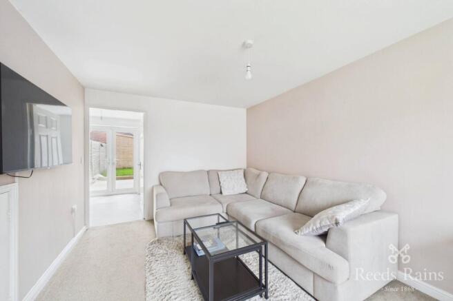 Swan Street, Poolsbrook, Chesterfield, Derbyshire, S43 photo 2