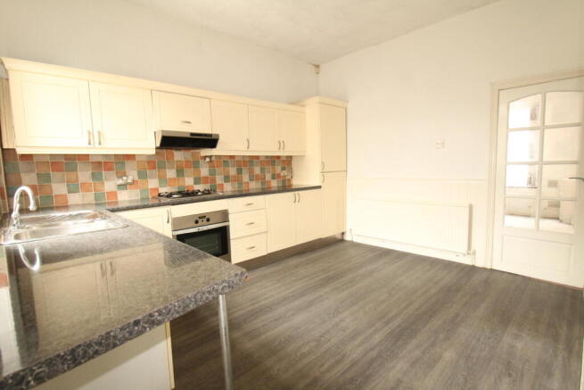 Fields New Road, Chadderton, Oldham photo 5