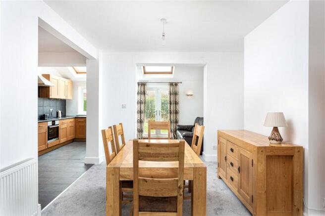 3 bed Semi-Detached for sale Image 5
