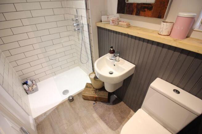 Ground floor s...