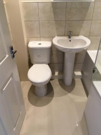Bathroom Bath with overhead shower