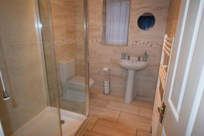 3 bed Detached Bungalow for sale Image 10