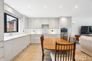 12, Percheron Road, Borehamwood WD6 2SR