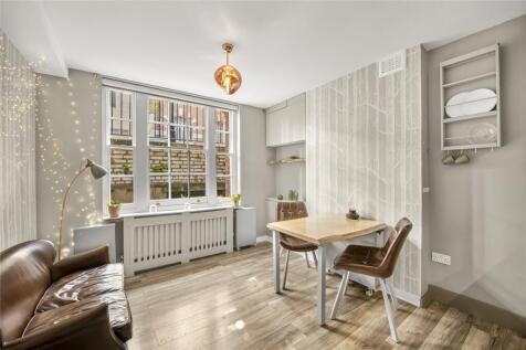 Hanson Street, Fitzrovia, London, W1W