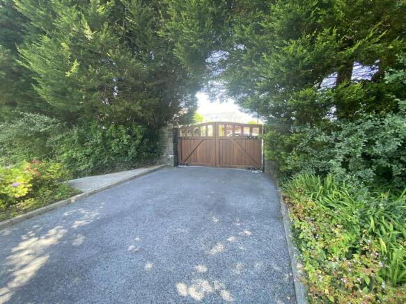 Gated Driveway