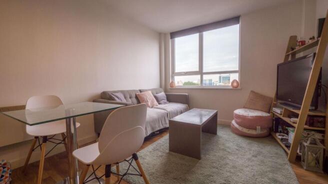 Living Room / Kitchen