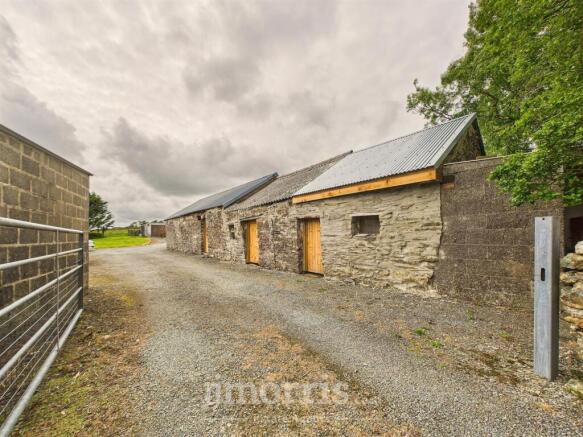 Shed/Stable
