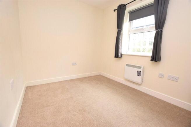 2 bed Apartment for sale Image 6