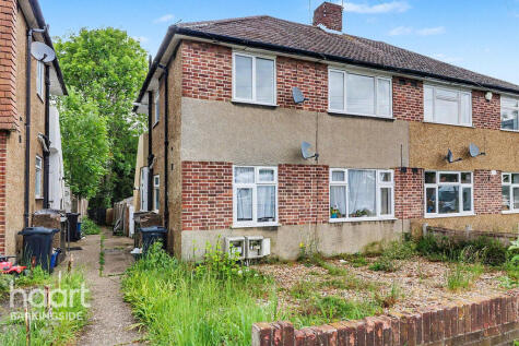 Brunswick Gardens, Hainault