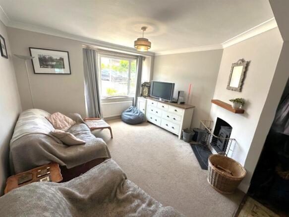 Living Room.jpg
