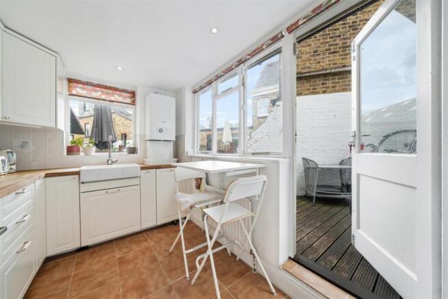 1 Old Town SW4 0JT-No Watermark-12.jpg