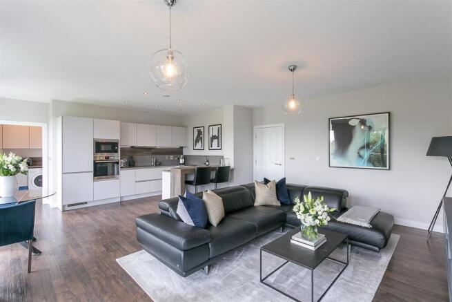 Open Plan Lounge/Kitchen