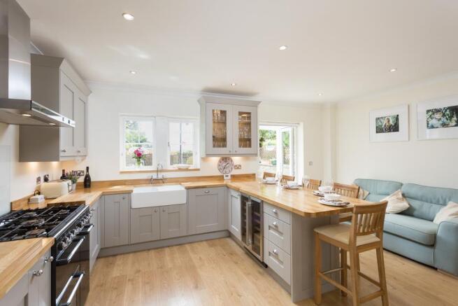 4 Micklethwaite Mews-09_LowRes.jpg
