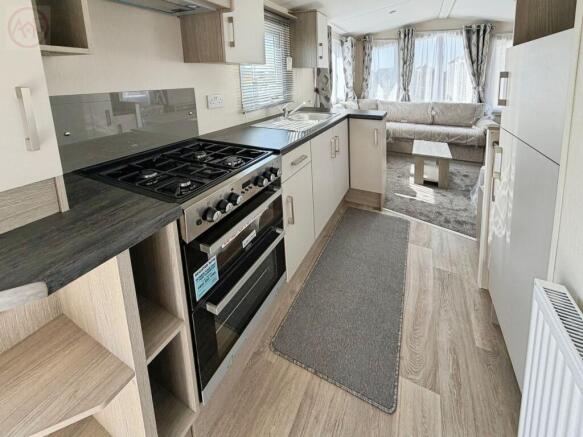South Road, Brean, Burnham-on-Sea, TA8 photo 4