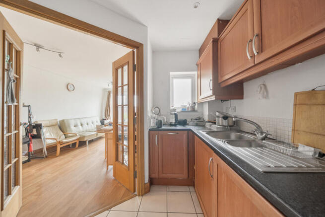 1404302-10-697787...