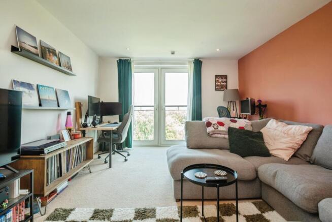 Living/Dining Area