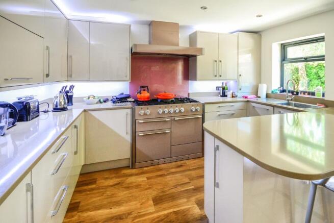 Kitchen/Breakfast Ro