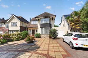 16, Montague Road, Bournemouth BH5 2EP