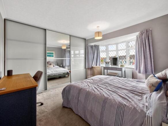 3 bed House for sale Image 11
