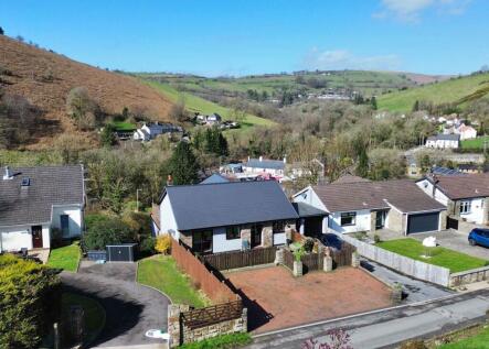 2 Buarthau Blackmill Bridgend CF35 6ER