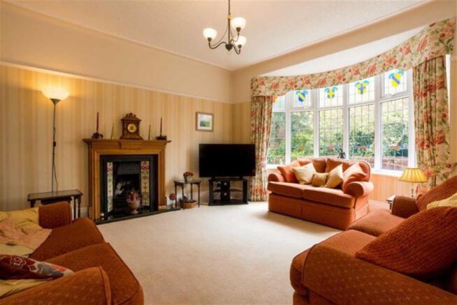 SITTING ROOM