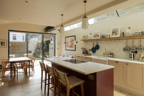 Ravenswood Road, Walthamstow Village, London, E17