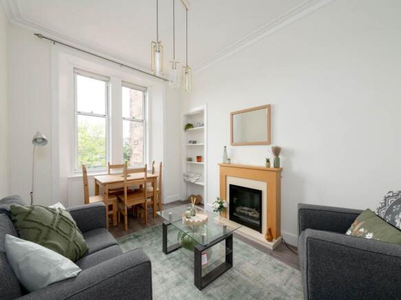 79669_Hillend_Re_01