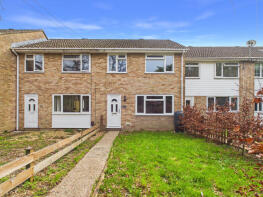 32, Hawkhurst Close, Southampton SO19 9AW
