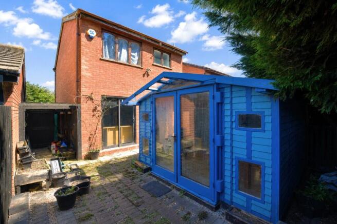 Rhydd Close, Malvern, Worcestershire, WR14 photo 4