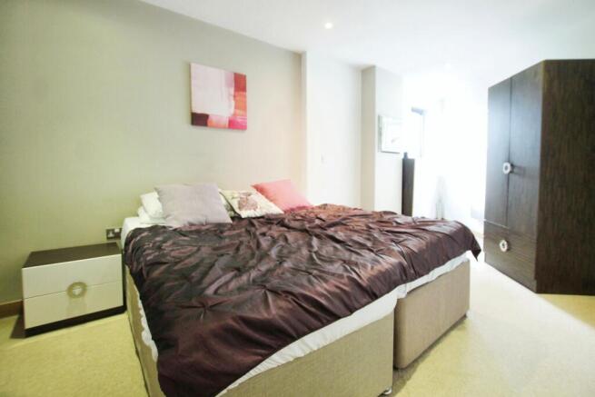 2 bed Apartment for sale Image 5