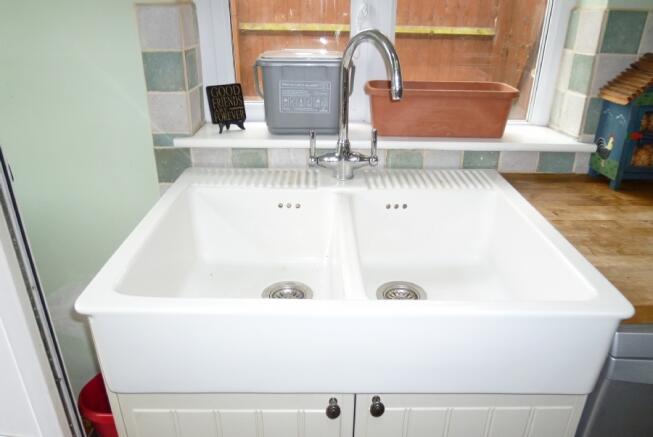 butler sink