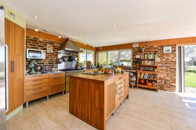 Kitchen/Breakfast Rm