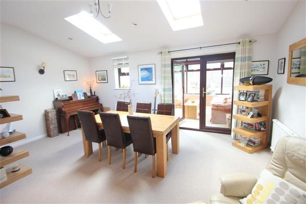 Open plan dining