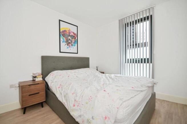 1 bed Flat for sale Image 5