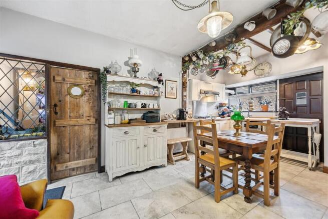 Mallin House - Kitchen