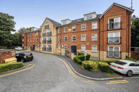Sandringham Court, Sandringham Drive, Moortown, Leeds, LS17